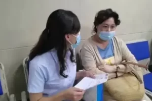 [网赚项目] 我在大城市陪人看病一天300块（陪诊师需要什么条件）